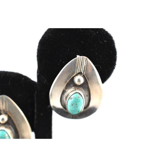 Vintage 925 Sterling Silver Native American Navajo Elsie Yazzie Clip Earrings - Picture 2 of 3